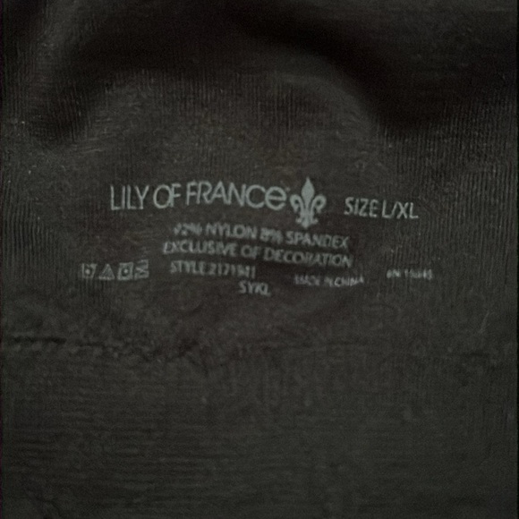 Lily of France Black Sports Bra - Picture 6 of 6